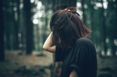 �����Ů��׷�����ı���